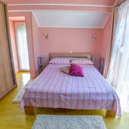 Melograno Mostar