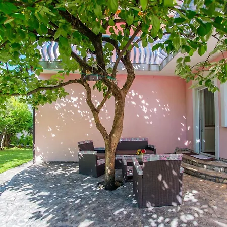 Villa Melograno *