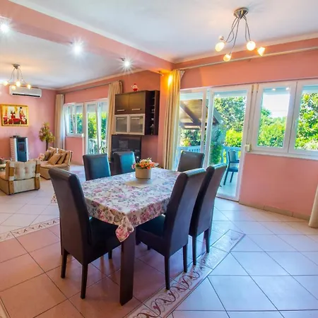 Melograno Villa